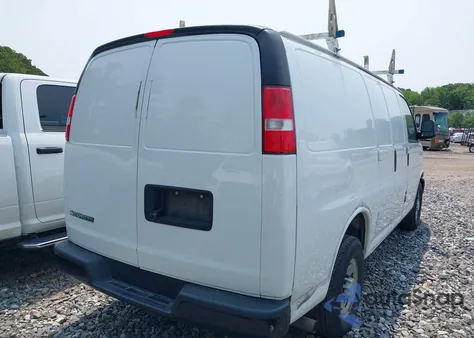 2017 Chevrolet Express 2500 Work Van из США, поврежденный, VIN 1GCWGAFF8H1255833